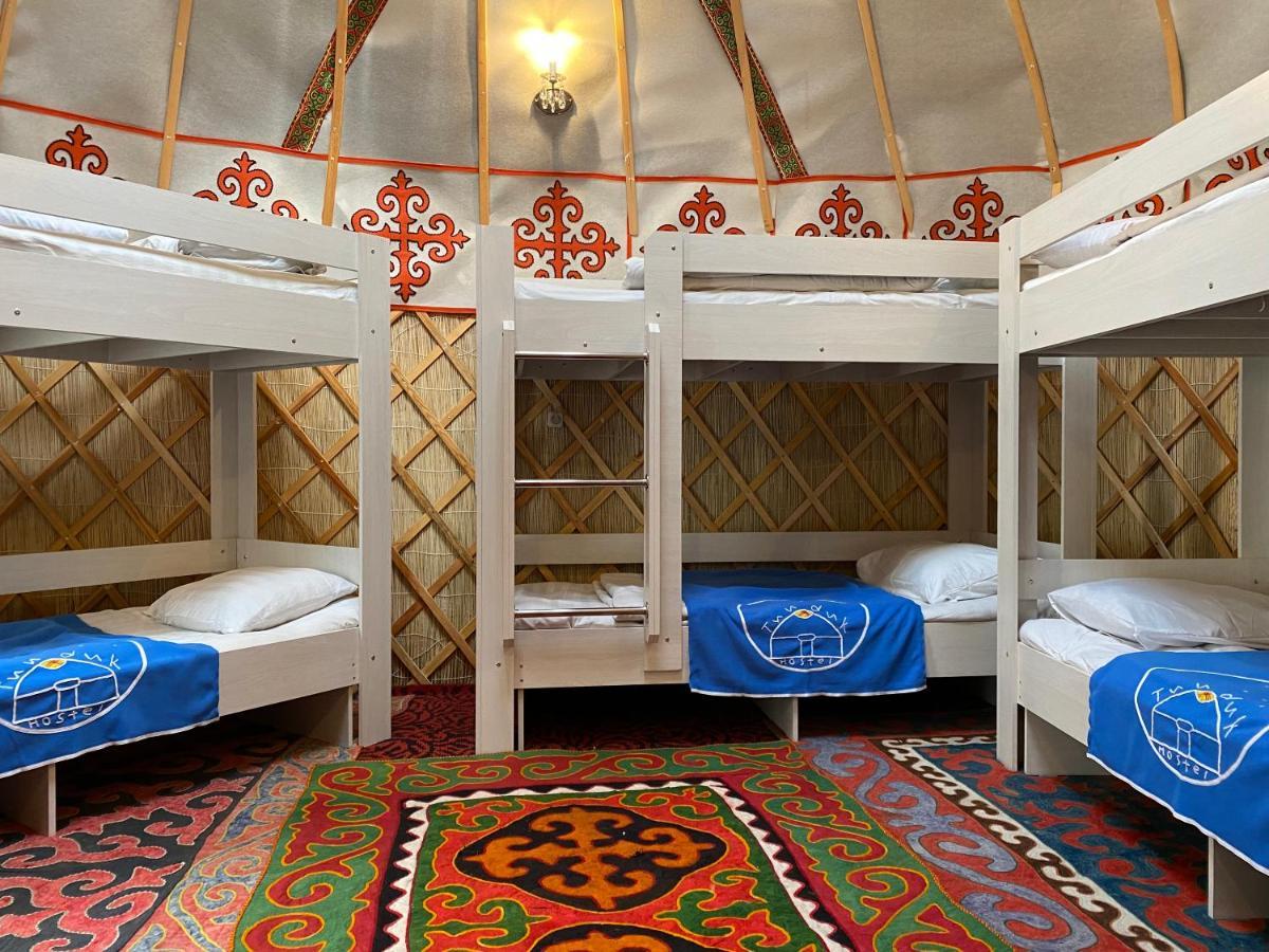 Tunduk Hostel Bishkek Bagian luar foto
