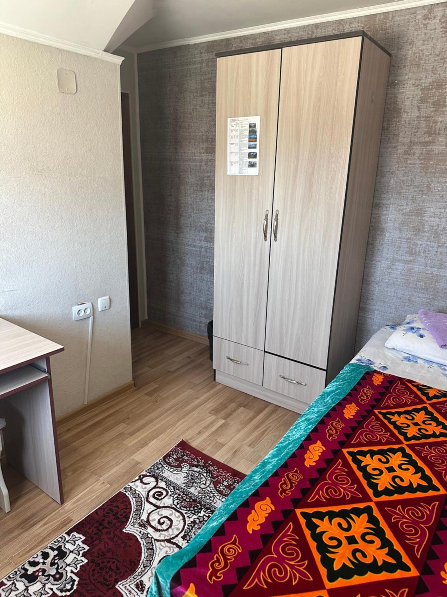 Tunduk Hostel Bishkek Bagian luar foto